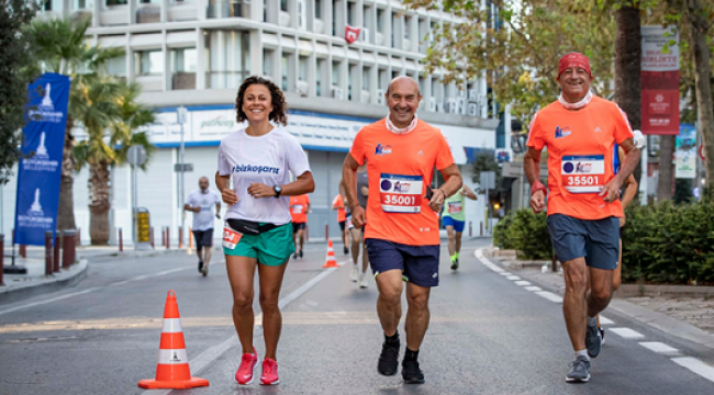 İzmir'de kurtuluş coşkusu maratonla taçlandı 