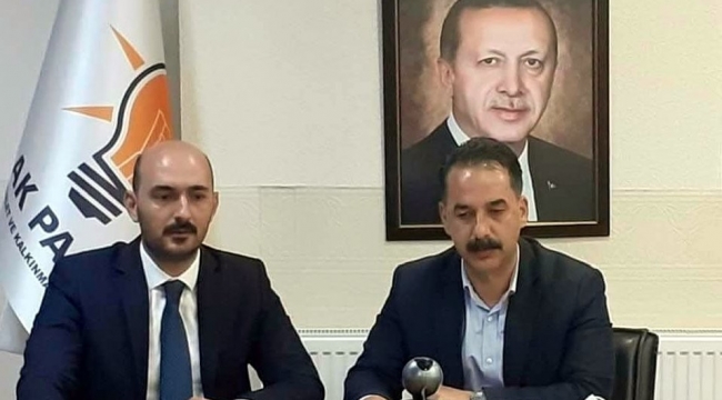 AK Parti Erzincan İl Başkanı Şireci ve İlçe Başkanı Bulut'tan yeni yıl mesajı