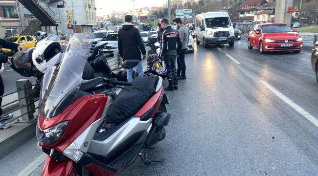 İstanbul'da kaza yapan spor eğitmenine yoldan geçen doktor müdahale etti