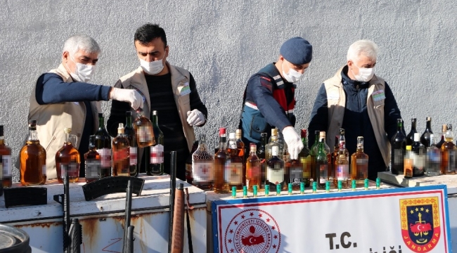 Yozgat'ta 310 litre sahte içki ele geçirildi