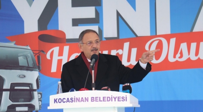 AK Parti Genel Başkan Yardımcısı Mehmet Özhaseki, "400-500 dükkan yıktık"