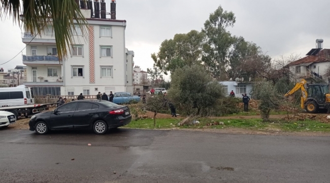 Antalya'da silahlı kavga: 1'i ağır 3 yaralı
