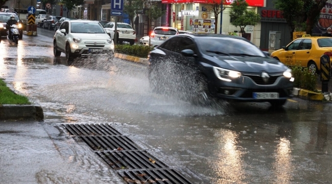 Aydın'a kuvvetli yağış ve fırtına uyarısı
