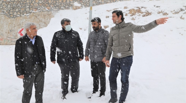 Battalgazi'de karla mücadele 500 personel ile yürütülüyor