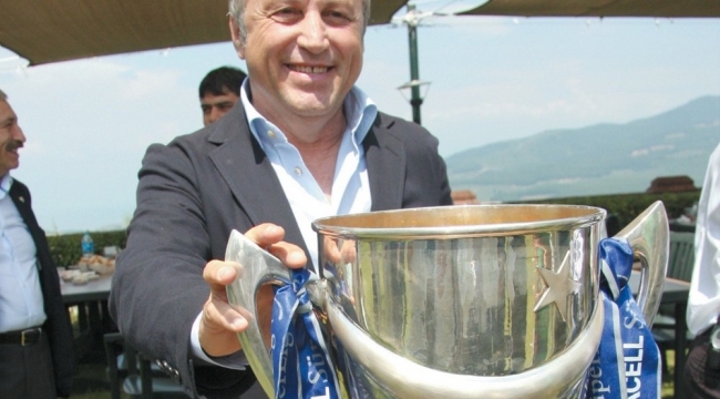Bursaspor Kulübü, efsane Başkanı İbrahim Yazıcı'yı unutmadı