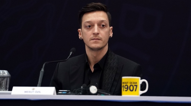 Fenerbahçe'nin yeni transferi Mesut Özil: "Bundesliga'ya geri dönme ihtimalim yok"