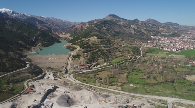Isparta'da bazı baraj ve göletlerde dip seviye görüldü