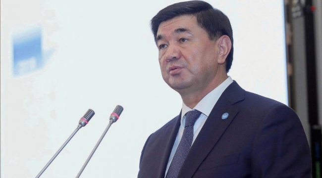 Kırgızistan'da eski Başbakan Abılgaziyev, yolsuzluktan gözaltına alındı