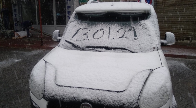 Konya'da kar yağışı sevinci