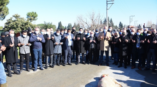 Salihli'de 16 kilometrelik beton yol dualarla açıldı