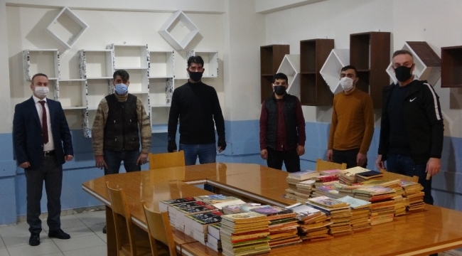 Şehit Samet Çaldır adına atıl malzemelerden kütüphane kuruldu