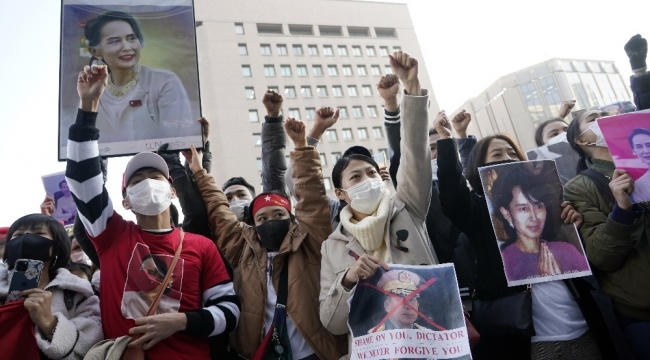 Myanmar'daki askeri darbe Japonya'da protesto edildi