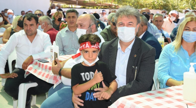 Bornova'nın aşure etkinliğine yoğun katılım gösterildi!