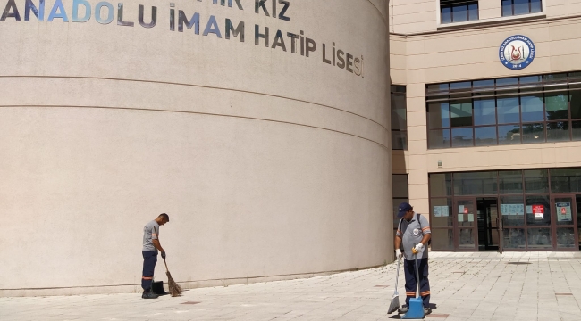 Karabağlar'daki okullarda pandemi önlemi!