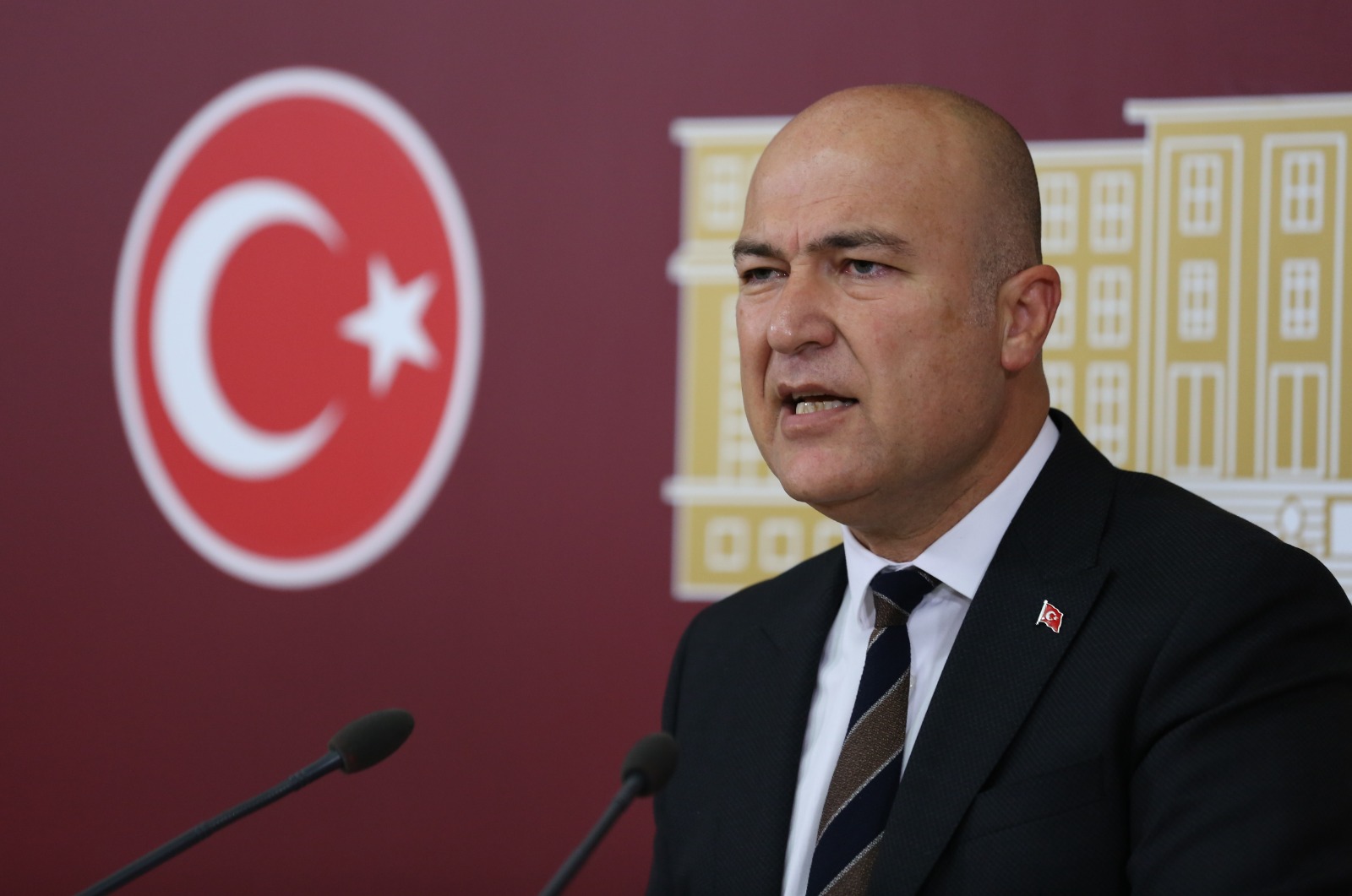 CHP'li Bakan Çiğli/Kaklıç Havaalanı'nı Meclis gündemine taşıdı