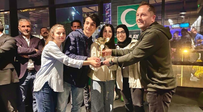 YEŞİLAY GENÇLERE BAHAR COŞKUSU YAŞATTI