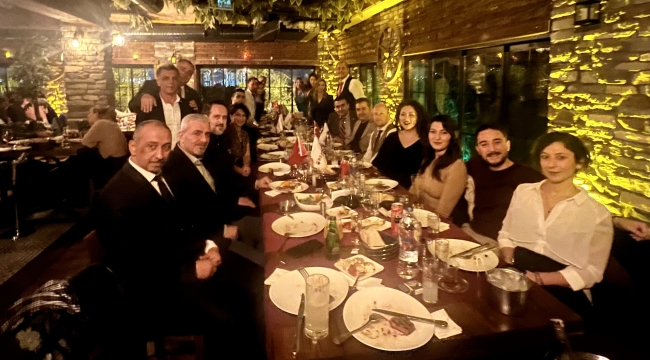 REMAX ARMA BUCA'DAN 1. YIL KUTLAMASI
