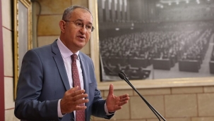 CHP'Lİ SERTEL: KEREM KINIK'I İSTİFAYA KIZILAY'I ŞEFFAFLIĞA DAVET EDİYORUM