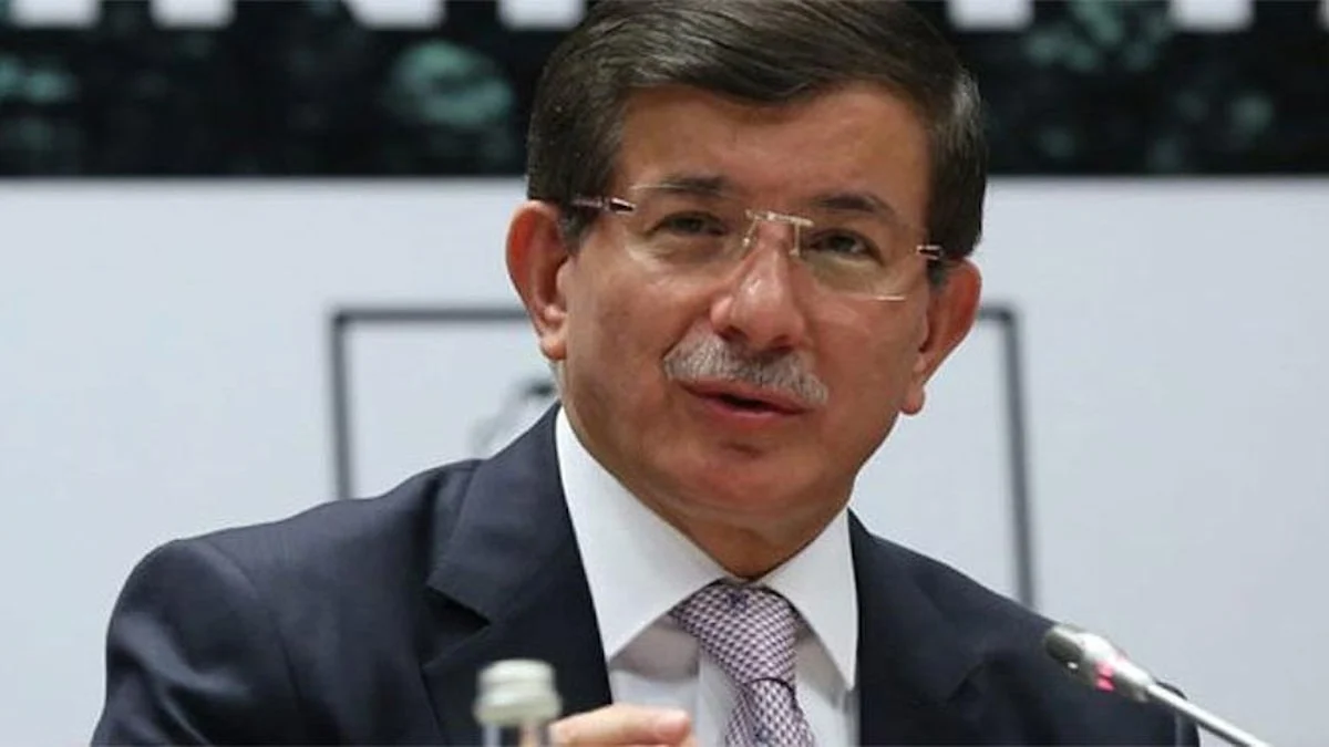 AHMET DAVUTOĞLU "TEBRİK EDİYORUM"